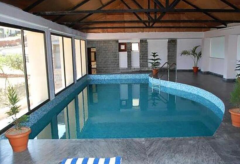 Suryavilas Luxury Resort & Spa