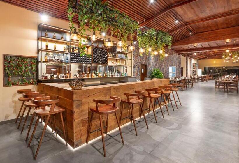 Suryavilas Luxury Resort & Spa