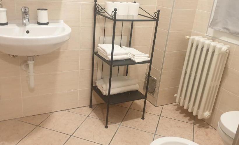 הוסטל Civico 54   Locanda & Bistrò