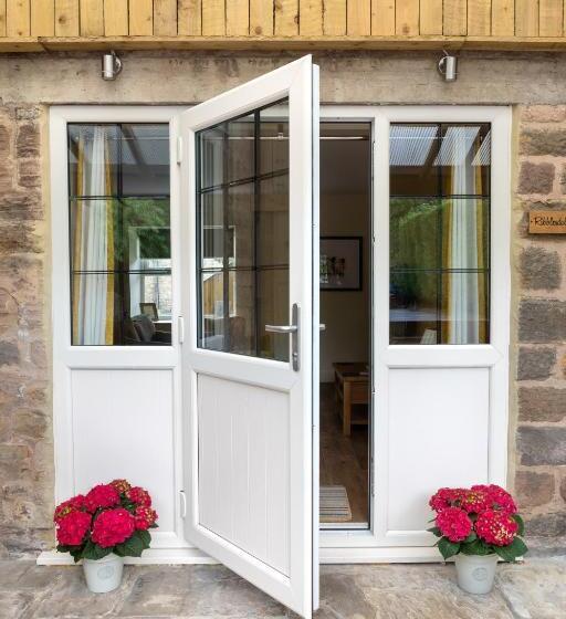 הוסטל Shoulder Of Mutton Inn