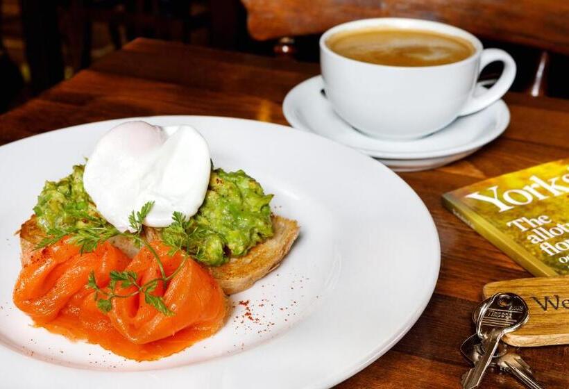 הוסטל Shoulder Of Mutton Inn