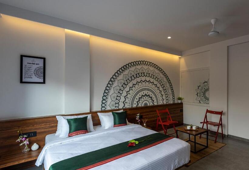 הוסטל The Cult Stay