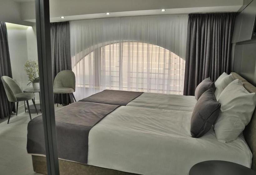 Saat Kula Luxury Rooms