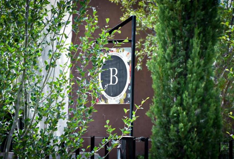 ベッドアンドブレックファースト Beautiful Betty Guesthouse