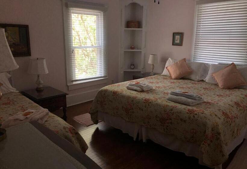 مبيت وإفطار Ardendales