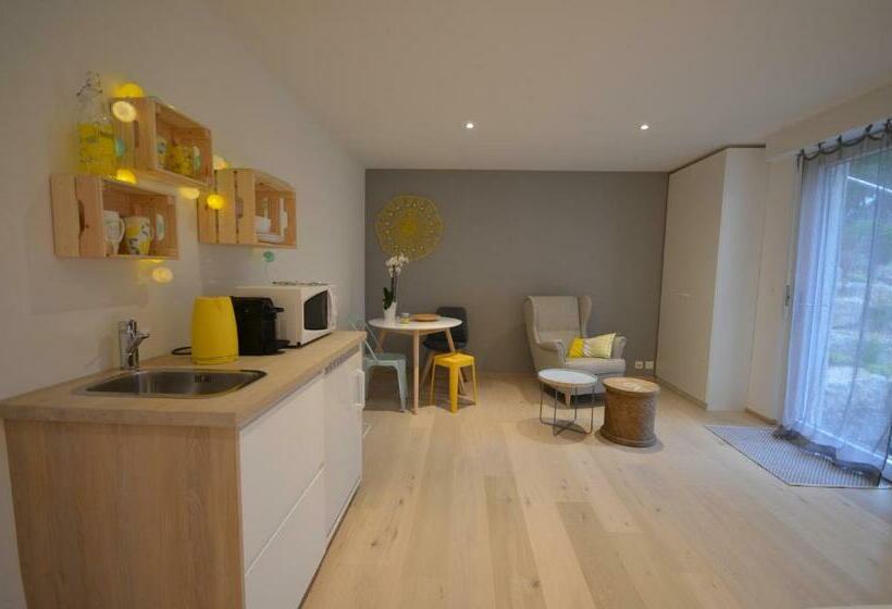 민박 La Chambre #11