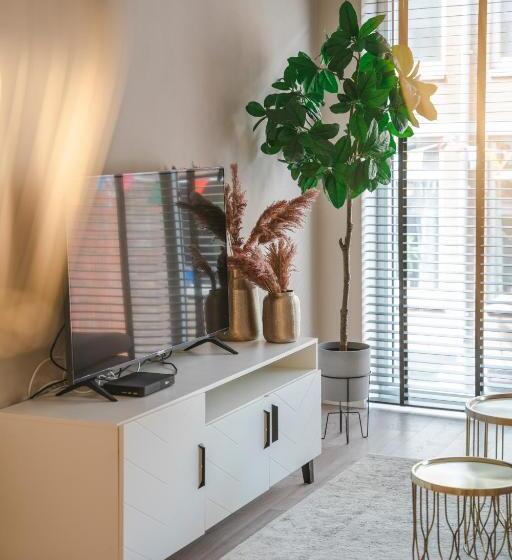 تختخواب و صبحانه The Residence Enschede