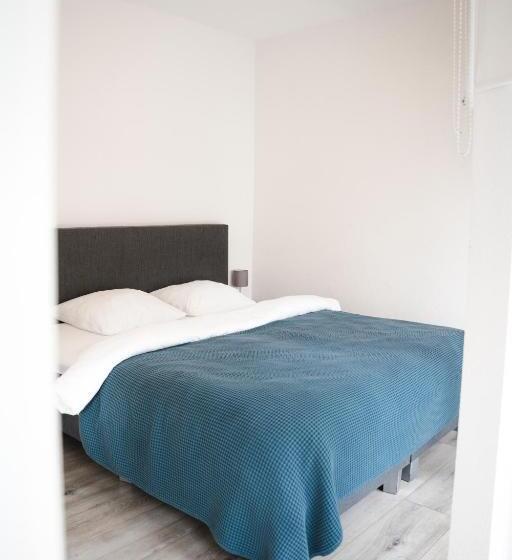 تختخواب و صبحانه The Residence Enschede