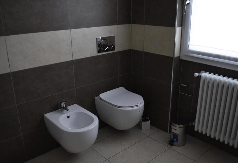 住宿加早餐  Villa Giulini Rho