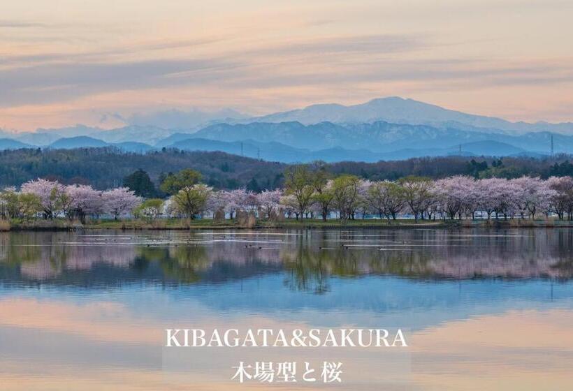 Henn Na Hotel Komatsu Ekimae