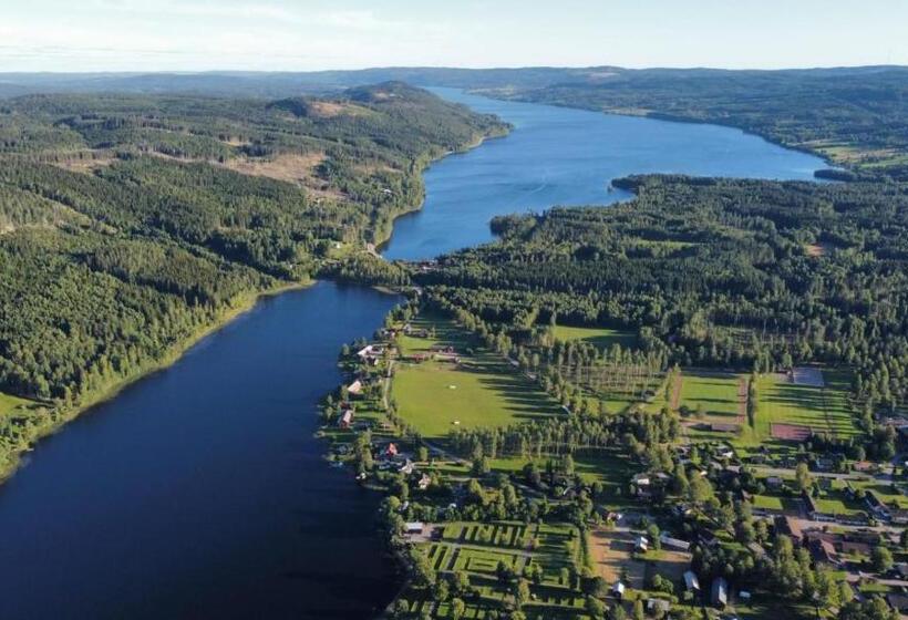 Hostel And Vandrarhem Lupin Naturcamping Lagom