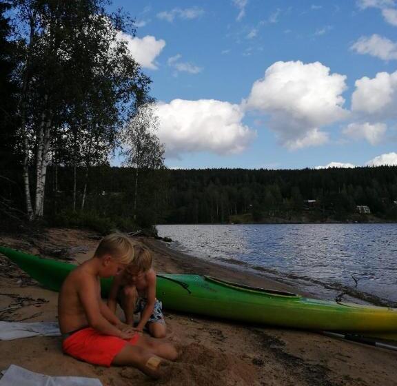 Hostel And Vandrarhem Lupin Naturcamping Lagom