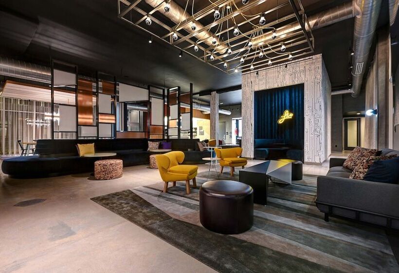 Отель Aloft Mooresville