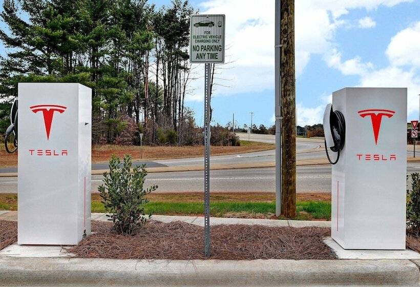 Отель Aloft Mooresville