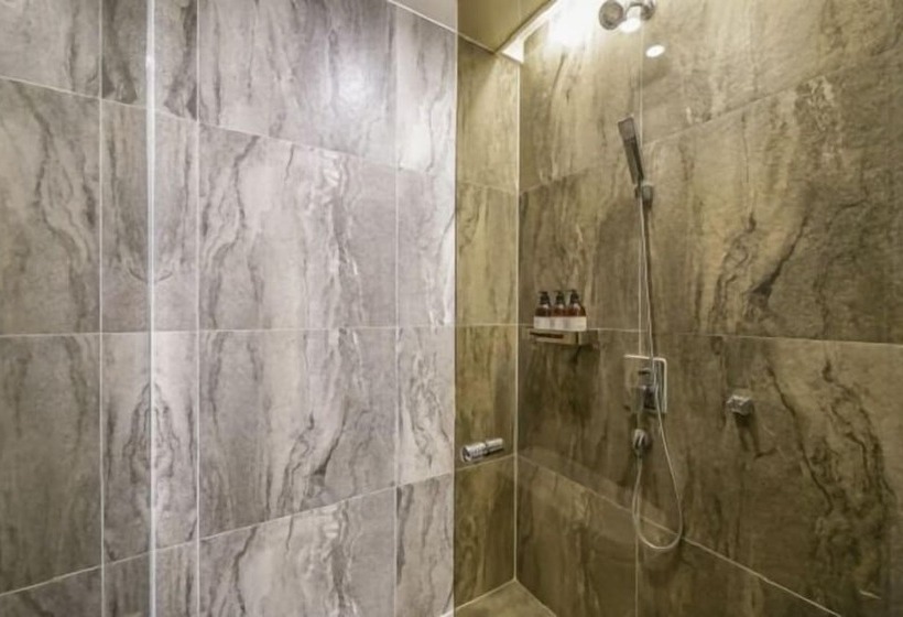 هتل Busan Myeongji Ciel Ocean