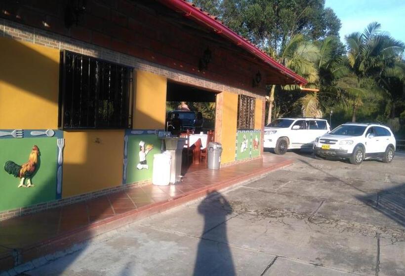 בית מלון כפרי El Potrillo