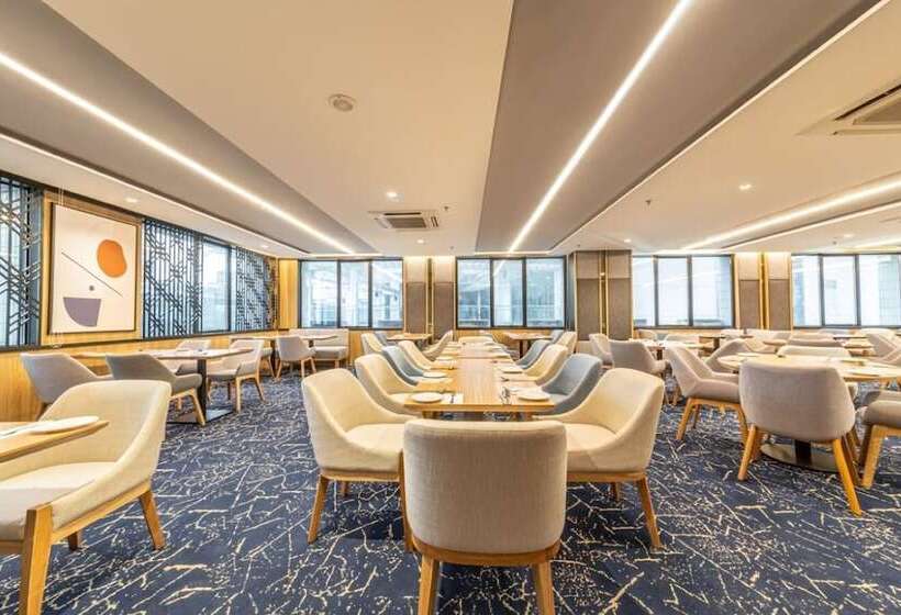 Fives Hotel Johor Bahru City Centre