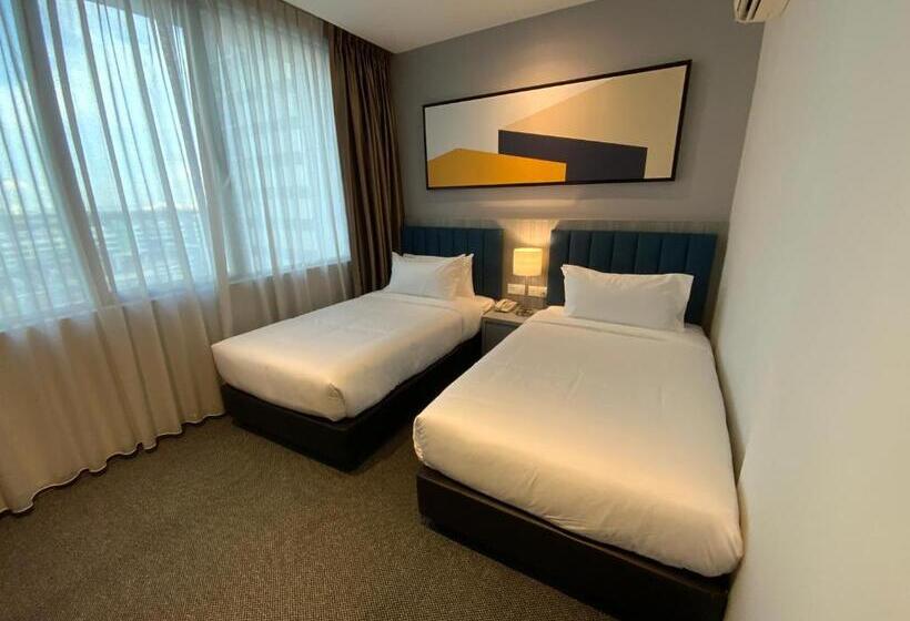 Fives Hotel Johor Bahru City Centre