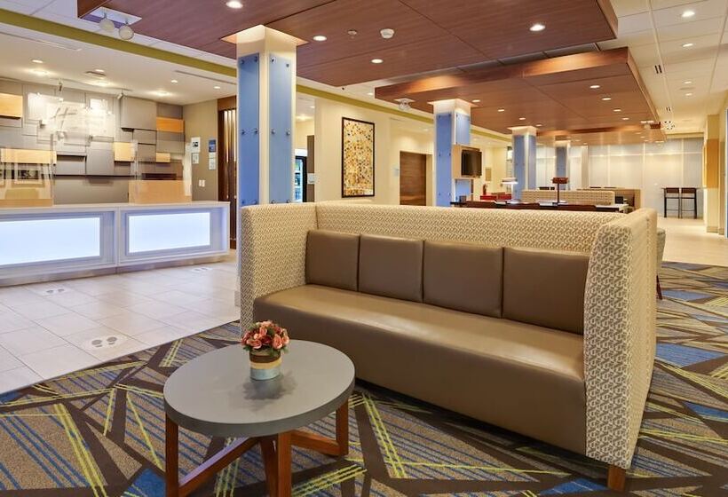 ホテル Holiday Inn Express & Suites Latta By Ihg