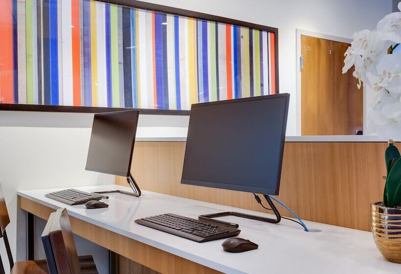 ホテル Holiday Inn Express & Suites Latta By Ihg