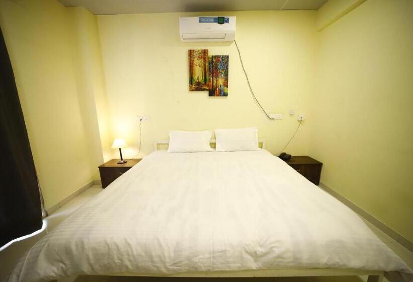 فندق Indradhanush Hill Resort