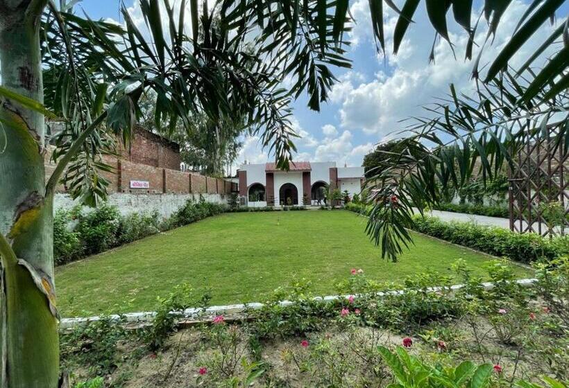 فندق Jp International Naimisharanya