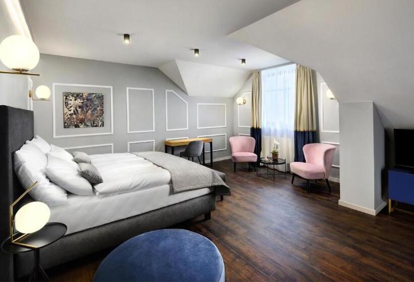 ホテル Kalix Boutique