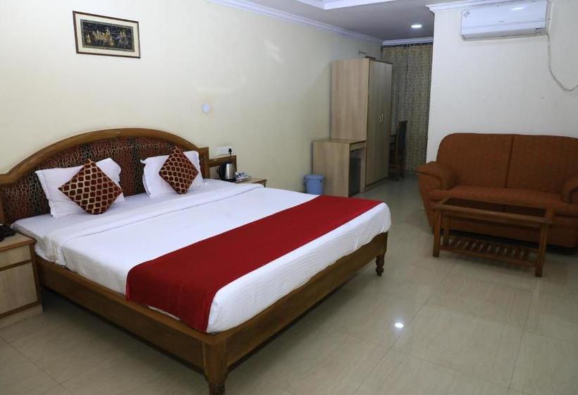 Treebo Y Hotels Elite, Khandagiri