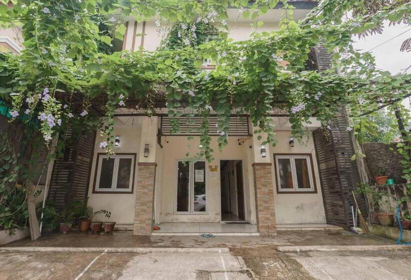 호텔 Koolkost Syariah @ Citraland Puri Serang