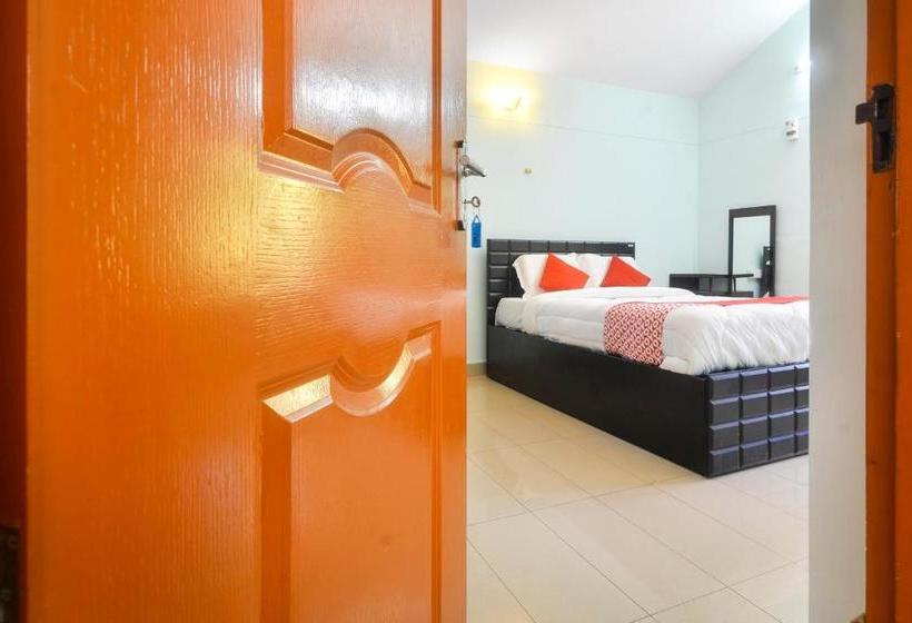 Отель Oyo 75771 Tourism Service Villa