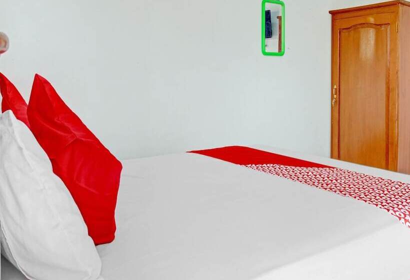 בית מלון כפרי Oyo 90029 Bwi Guest House