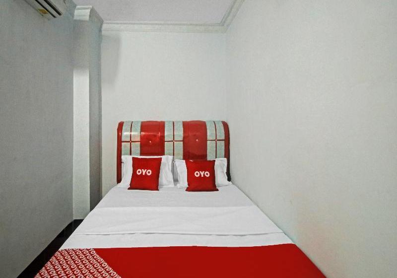 ホテル Oyo 90032 Worship Usu