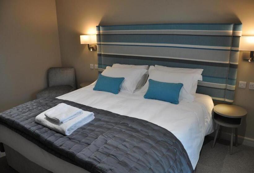 Отель Polzeath Beach House