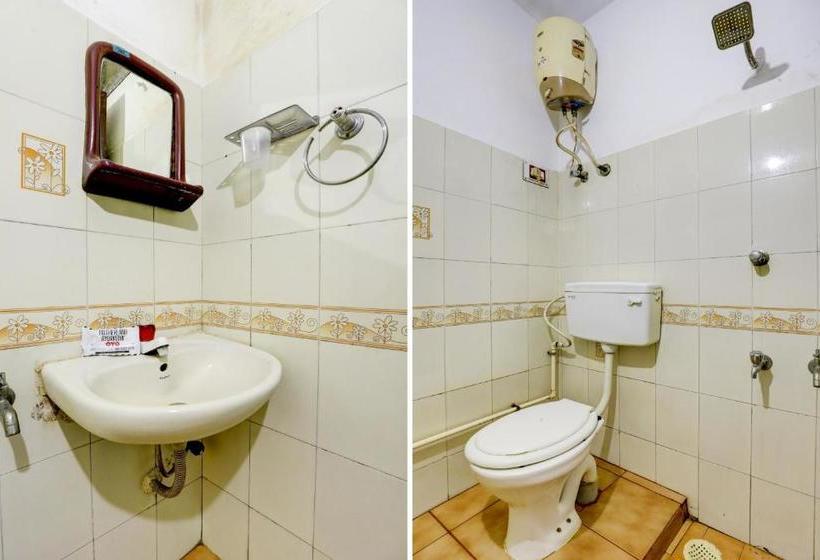 בית מלון כפרי Spot On Jayam Residency