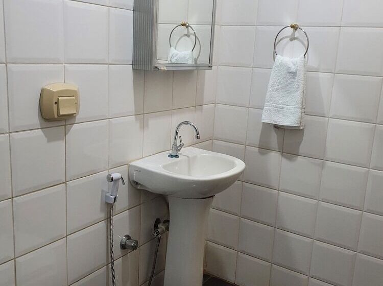 Отель Sta Mônica Marília