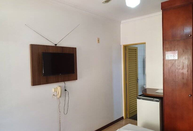 Отель Sta Mônica Marília