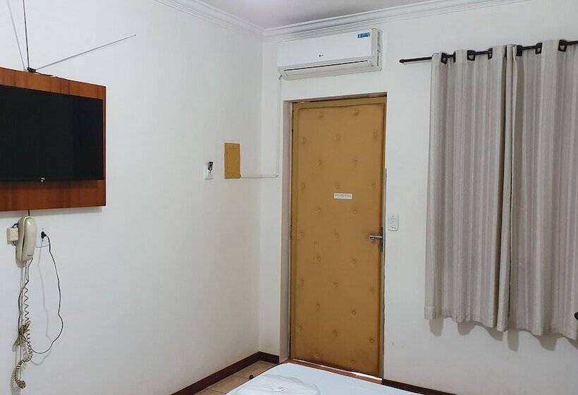 Отель Sta Mônica Marília