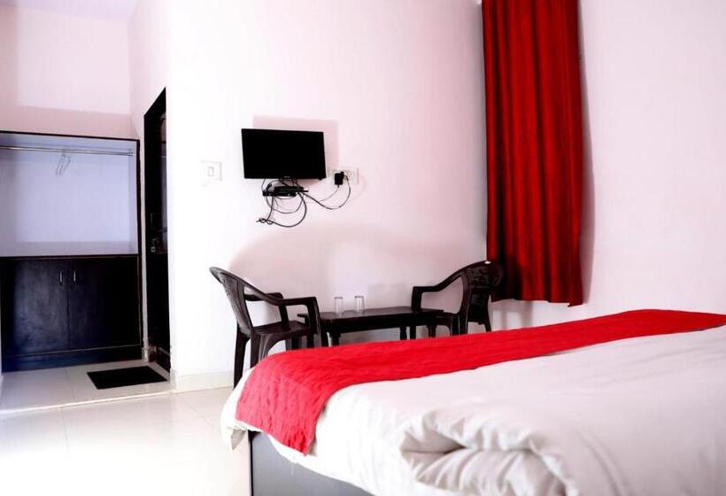 בית מלון כפרי The Forest View Resort