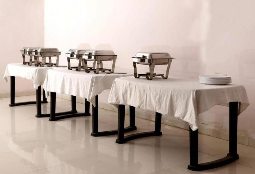 בית מלון כפרי The Forest View Resort