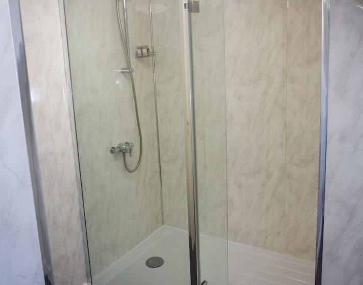 호텔 The George Inn