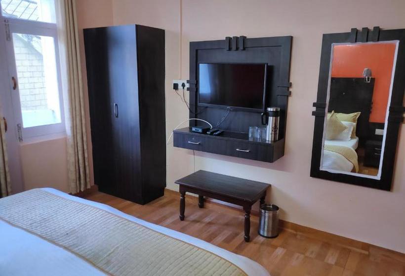 ホテル Uday Palace Joshimath