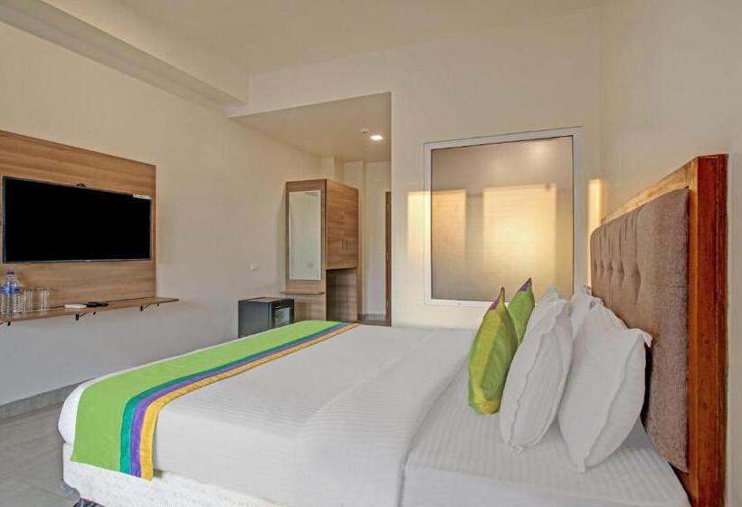 Itsy Hotels Tao Residency, 2 Minutes Walk From Baga Beach