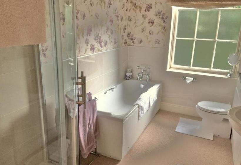 Kateshill House Bed & Breakfast