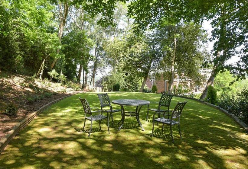 Kateshill House Bed & Breakfast