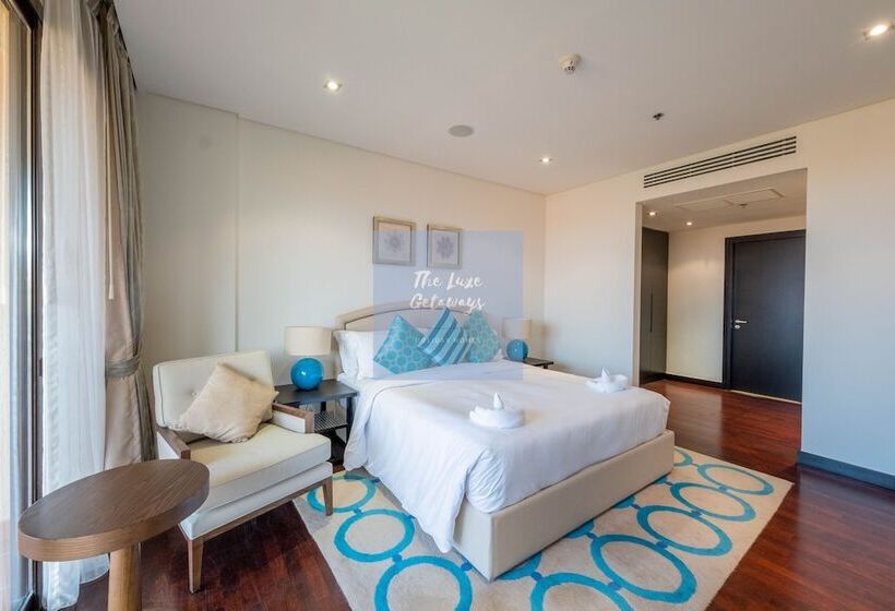 Luxe Getaways Palm Jumeirah