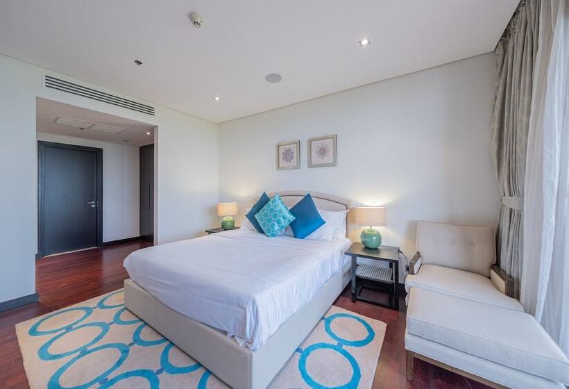 Luxe Getaways Palm Jumeirah