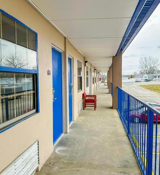 Motel 6 Madisonville, Ky  Morton’s Gap