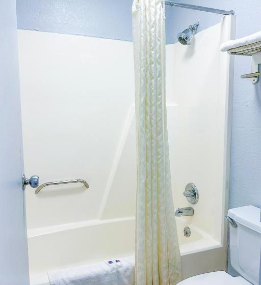 Motel 6 Madisonville, Ky  Morton’s Gap