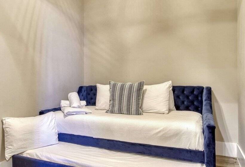 New Hotel Collection Smoky Mountains