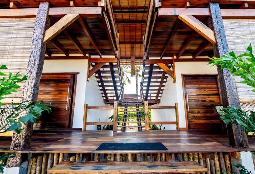 פנסיון Akua Concept   Taipu De Fora